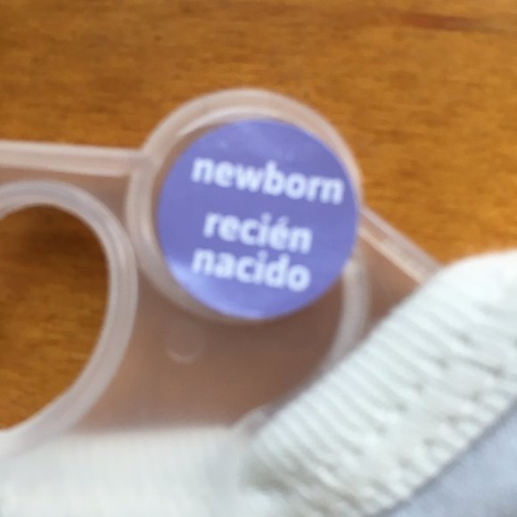 Gerber Animals Onesies - 3 pack - NEWBORN - Picture 3 of 4